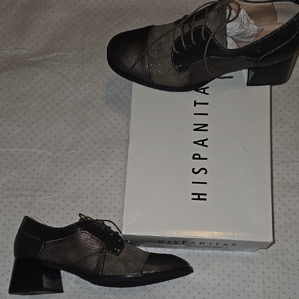 Comfortable Heeled Shoes Pewter In Color NIB